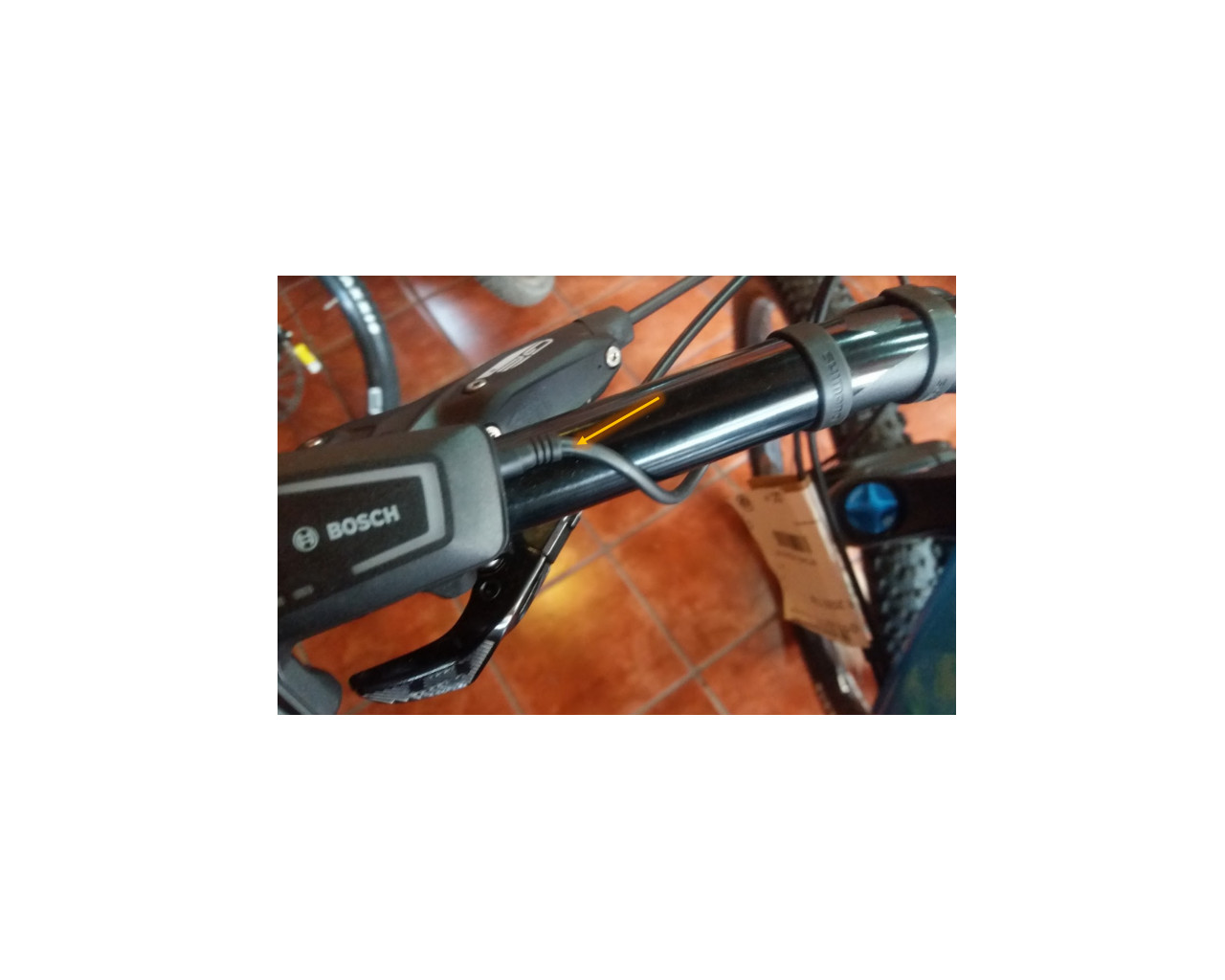 CABLE BOSCH PANTALLA KIOX SMART SYSTEM (BCH3611_350)